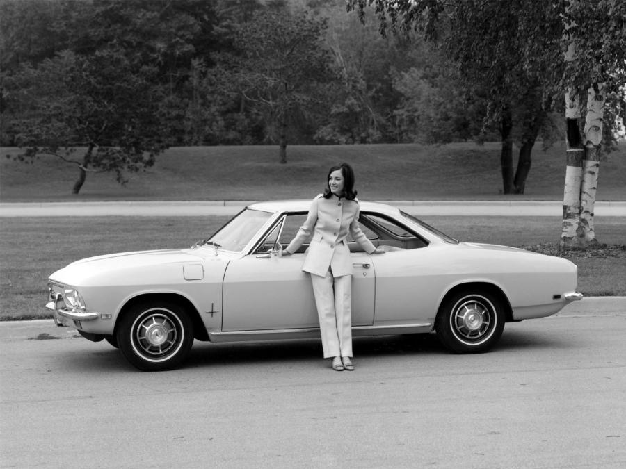  Chevrolet Corvair Monza Sport Coupe 1969 года  (фото 1 из 8)